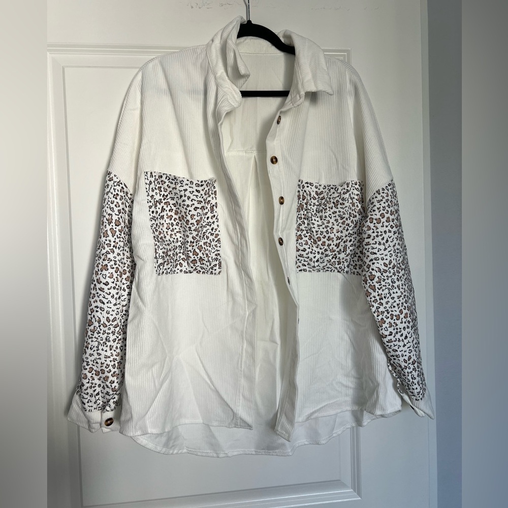 Brand new White Button-Up Shacket with Leopard Print Accents